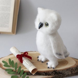 Polar owl, needle felted snowy owl collectible sculpture, realistic animal figurine, christmas gift, home office decor image 1