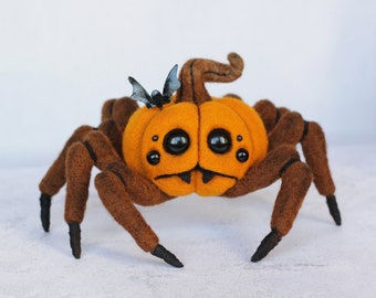 Halloween pumpkin spider monster, halloween display, creepy pumpkin decor, halloween gift, Spooky Halloween, Needle felted Ooak