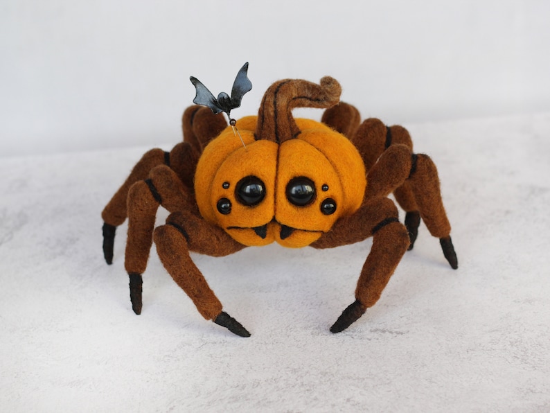 Halloween pumpkin spider monster, halloween display, creepy pumpkin decor, halloween gift, Spooky Halloween, Needle felted Ooak image 4