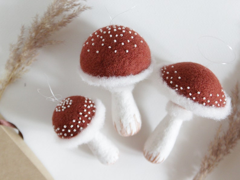 Mushroom ornaments, needle felted figurine, set of mushrooms, Christmas tree ornaments, woodland art, Christmas gift image 7