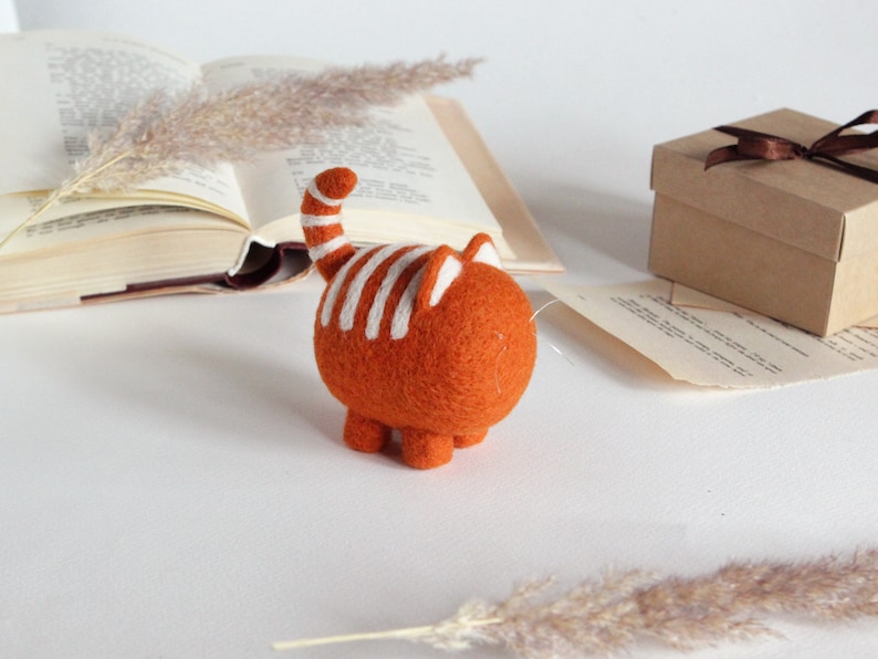 Ginger tabby cat, needle felted animals sculpture, cat lover gift, cute desk accessories image 5