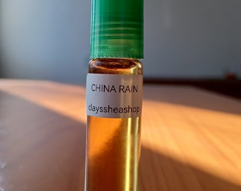 Olejek do ciała China Rain Fragrance 1/3 uncji w roll-on