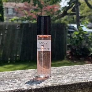 EL GATO Fragrance Perfume Body Oil 1/3oz Roll On  (U)