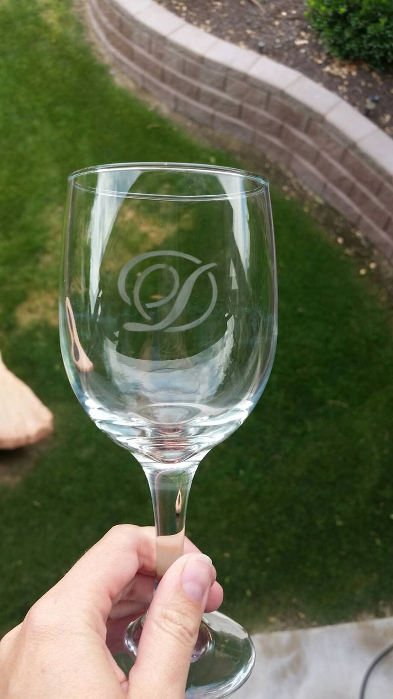 Personalized Etched Wine Glass Personalized Etched Glasses Etsy