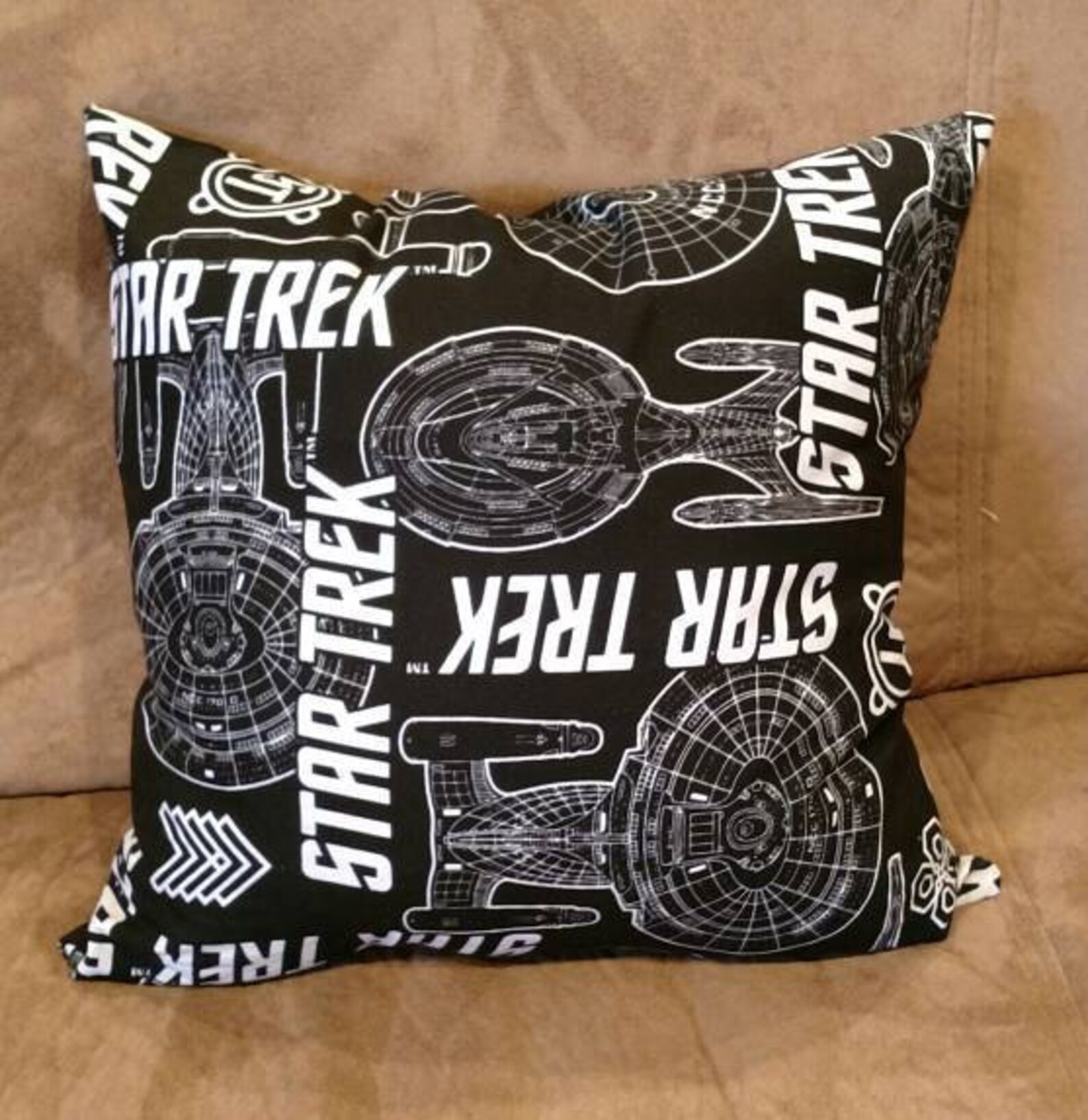 Star Trek Throw Pillow Starship Enterprise Pillow Star Trek Etsy