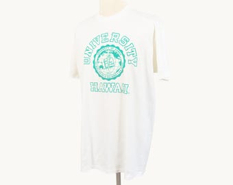 Vintage University of Hawaii Green and White Puffy Print T-Shirt Large/X-Large Stedman Super Hi-Cru Made in USA 100% Cotton