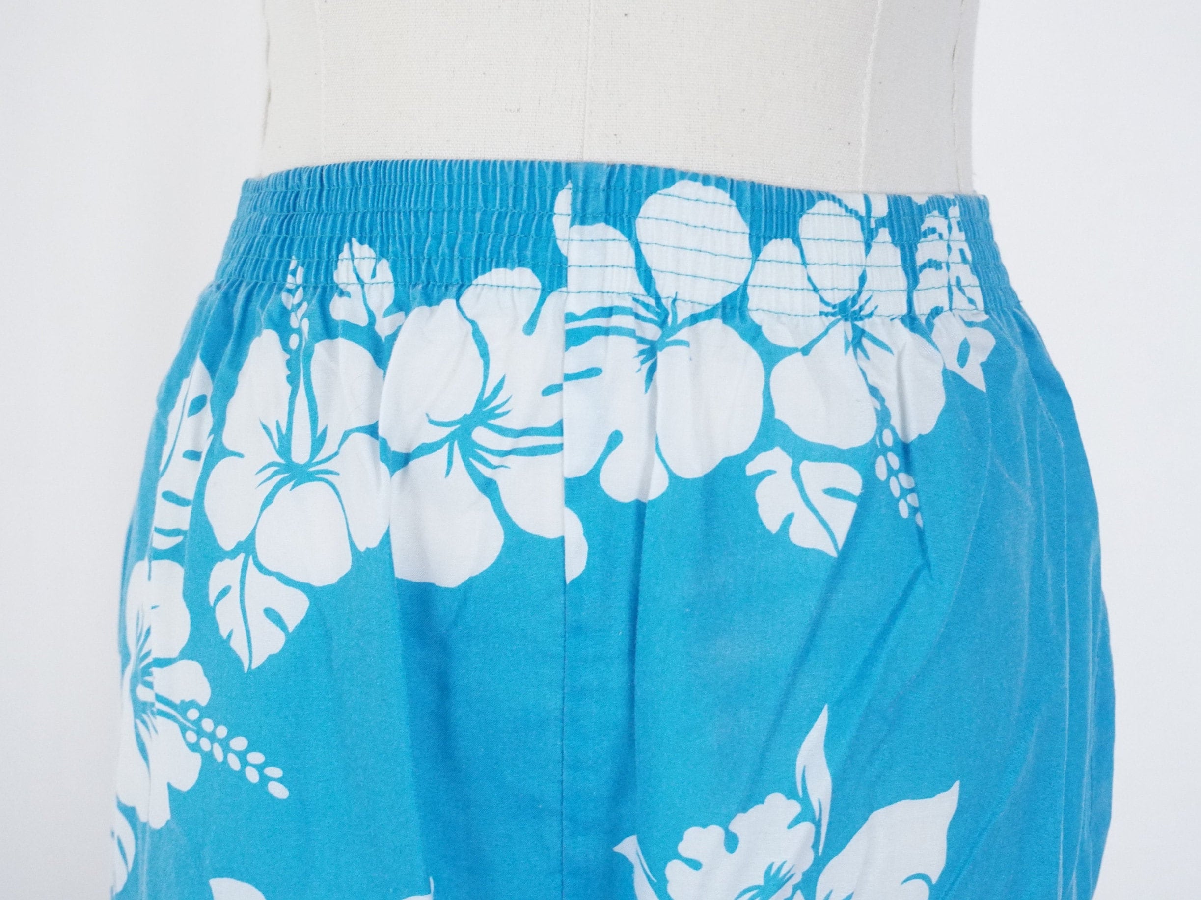 Vintage S.A.M. California Blue and White Floral Hawaiian - Etsy
