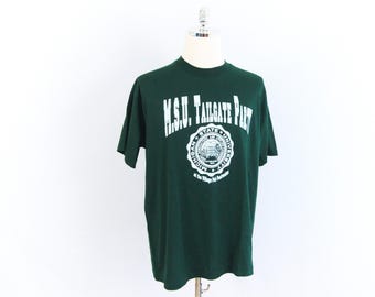 Vintage MSU Tailgate Party Michigan State University Spartans Green and White T-Shirt X-Large Village Pub Pentwater Best Fruit of The Loom