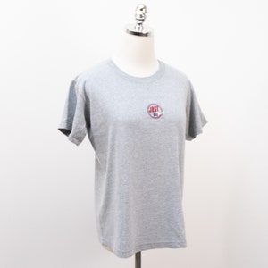 Vintage Nike Swoosh Just Do It Embroidered Heather Gray T-Shirt Small/Medium 80&#39;s 90&#39;s Made in USA