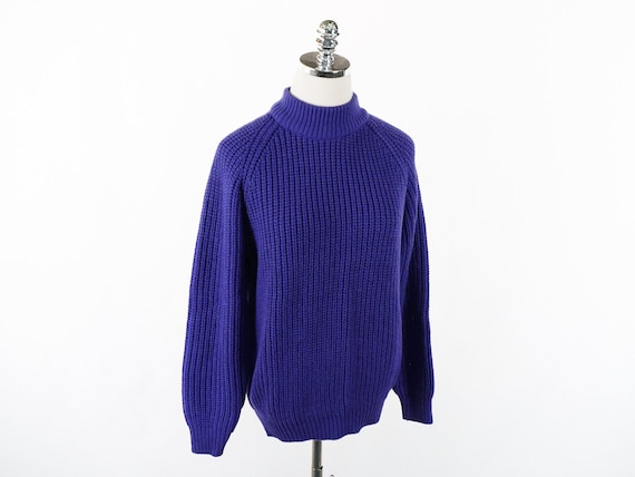 Odie sweater sale