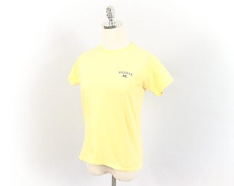 Vintage Michigan Block M Maize Yellow T-Shirt X-Small/Small The Cotton Exchange U of M University of Michigan Wolverines Maize Out
