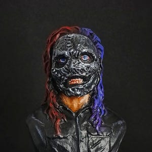 Corey Taylor (Vol. 3: (The Subliminal Verses) Busto de Slipknot, pintado a mano.