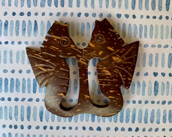 Natural Coconut Shell Buckle. Tropical Twin Seahorse Design. Buckle/slide