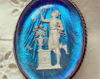 Beautiful Cameo brooch featuring Aphrodite with Butterfly Wing background