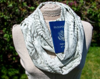 Infinity Scarf with Pocket, Linen Blend Scarf, Summer Scarf, Hidden Pocket Scarf, Infinity Scarf, Lightweight Scarf, Sage Palm Print scarf