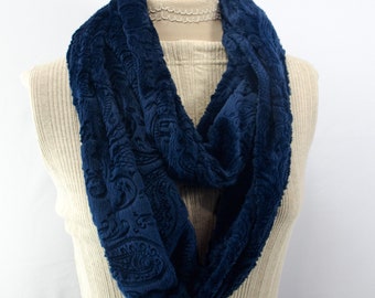 Faux Fur Infinity Scarf with Hidden Pocket: Paisley Minky Scarf