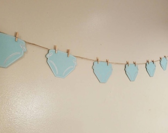 Baby shower decoration, neutral gender baby shower, diaper party decorations, diaper garland, shower garland, diaper banner, diaper bunting