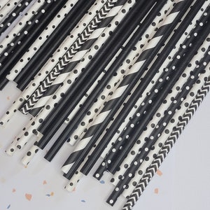 Halloween party décor, Michael Myers horror party decorations, killer birthday party, paper straws, Halloween party decorations. image 8