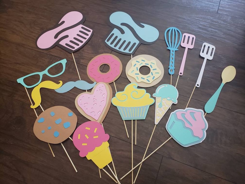 Caupcake Party Decorations Cupcake Photo Booth Props Party - Etsy