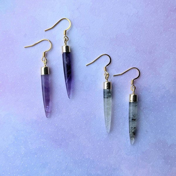 Natural Purple Amethyst Bullet point dangle earrings, Gold.