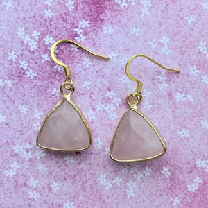 Gold Rose Quartz earrings. Pink gemstone. Natural stone. Triangle earrings.