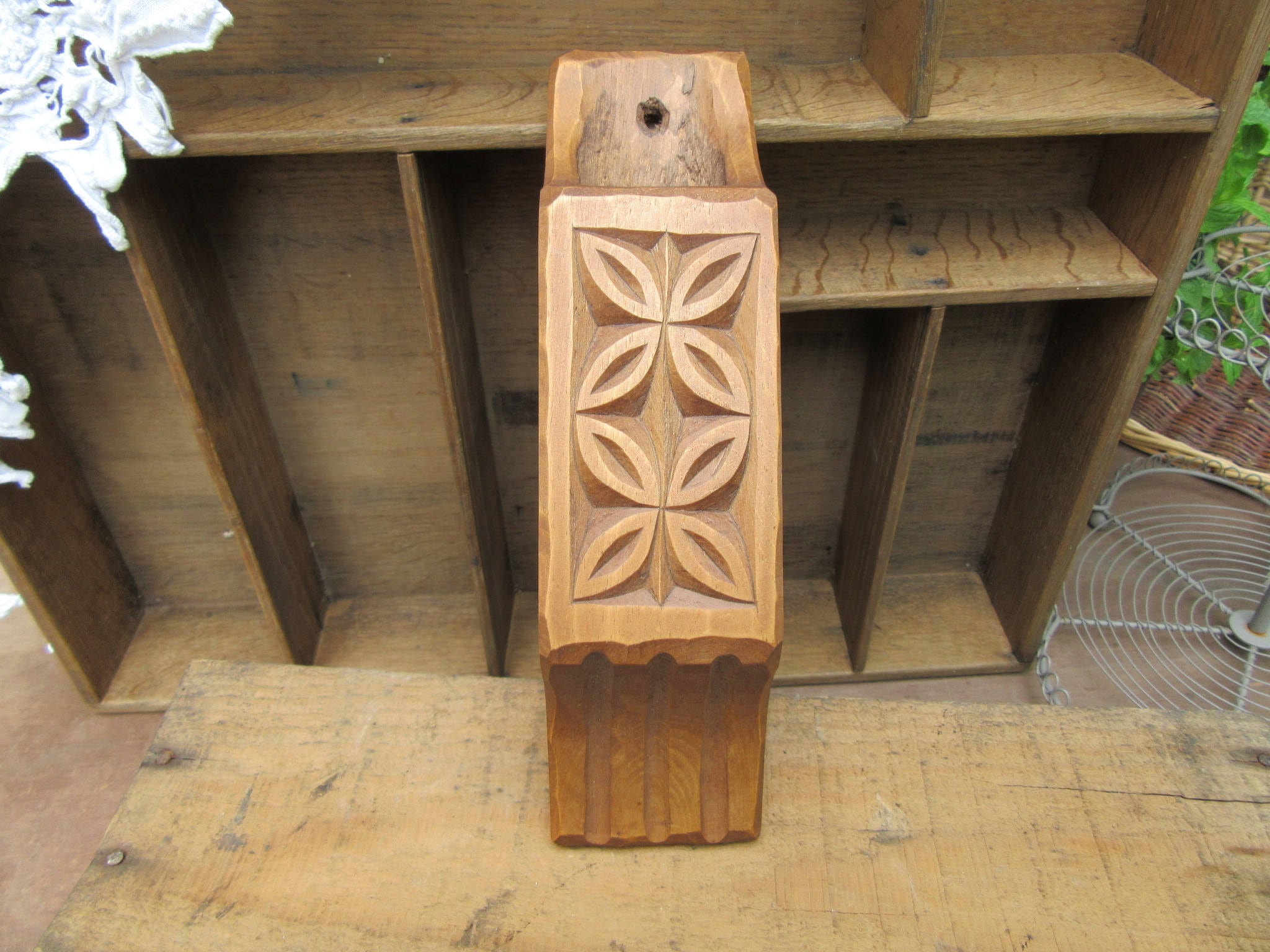 Goudière ou Coffin Pour Pierre d'affûtage en Bois Très Léger, et de Fabrication Artisanale Dans Le S