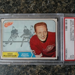1968 o pee chee hockey #30 BRUCE MacGREGOR psa 7