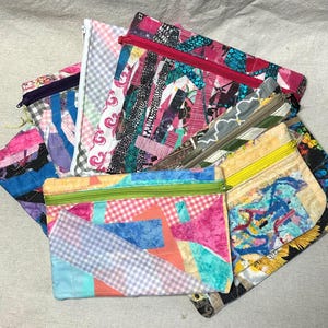 Pochette écologique à fermeture éclair fabriquée à partir de chutes de tissu, sac de voyage fait main, cadeau durable