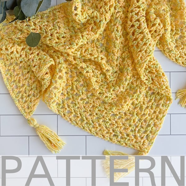 Crochet Triangle Scarf Pattern | Summer Leaves Scarf | Crochet Summer Scarf