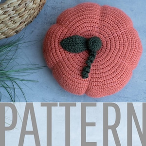 Crochet Pumpkin Pillow PATTERN | Pumpkin Throw Pillow PATTERN