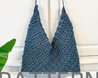 Easy Crochet Trifold Bag PATTERN | Blooming Trails Bag Pattern