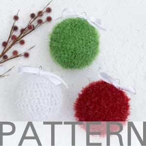 Sparkly Crochet Christmas Ball Ornament PATTERN | Crochet Pattern | Tinsel Christmas Ornament