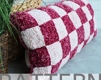 Checkered Crochet Pillow PATTERN | Lumbar Pillow Pattern