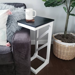WOHOMO Sides Table Living Room, Small End Table for Small Space, 26.5 C  Shaped Tall Slide Under Couch Tables, Slim End Table with 17 Round Cute  Look