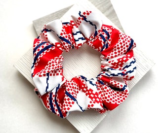 Red Plaid Splash-proof Scrunchies / Large Hair Scrunchie / Gift for Dog Mom / Hair Band / Hair tie, Accessories, Matching Dog Bow