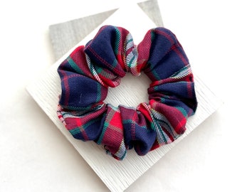 Blue Plaid Flannel Scrunchies / Large Hair Scrunchie / Gift for Dog Mom / Hair Band / Hair tie, Accessories, Matching Dog Bow