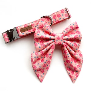 FLOWER POWER PINK - Pajarita con cuello // Pajarita hecha a mano Take A Bow, collar de perro con flores rosas, lazo marinero para perro con flores rosas y cuello