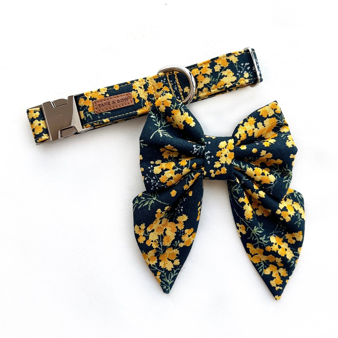 small dog collar with bow tie
