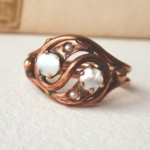 Antique Italian Ring, 9k Rose Gold and Mother of Pearl 1850s