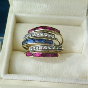 RESERVERAD <<< Antik 18k guld haremsring: Rubin, blå & vit safir, flerarmigt