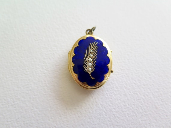 Antique Blue Enamel 18ct Gold Locket with Seed Pea
