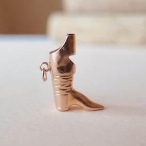 Antique 14k Gold Functional Boot Whistle Charm, Solid Gold Whistle Pendant