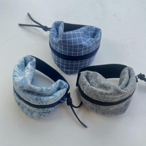 Pulseras para festivales y carteras para correr hechas a mano | carteras de muñeca |  Bolsas con cremallera para monedas o cambio | Estampados únicos