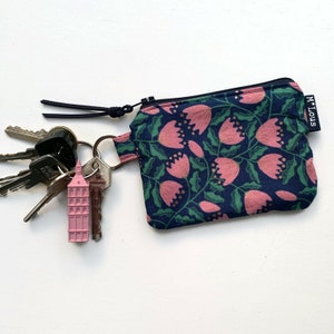Petit portefeuille porte-clés bleu, fleurs roses, mini portefeuille, fleurs rétro, petite pochette, pochette clé monnaie, trousseau de clés