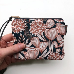Pequeña cartera de bolso rosa viejo con bolsa de diseño escandinavo pequeño cambio justo mini bolsa de aseo bolsa retro impresión porMlous