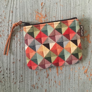 Klein portemonneetje portemonnee klein etuitje kleingeld toilettasje etui retro geometrisch minimalistisch bymlous vegan etui bohemian boho blocks