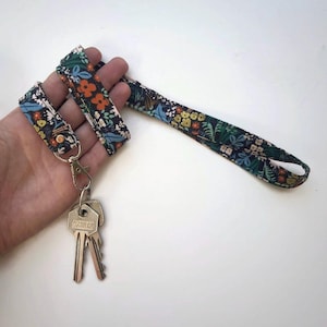 Een vrolijk keycord sleutelhanger key cord sleutel hanger badge houder ID kaart houder sleutel koord mlous minimalist