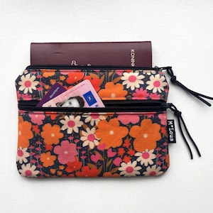Reis portemonnee van een retro gebloemde stof, etui met  dubbele rits backpacking paspoort reis etui toilettasje minimimalist bymlous