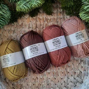 DROPS Merino, Superwash Extra Fine Merino Wool, Super Soft, Sport weight yarn and FREE pattern. RTS