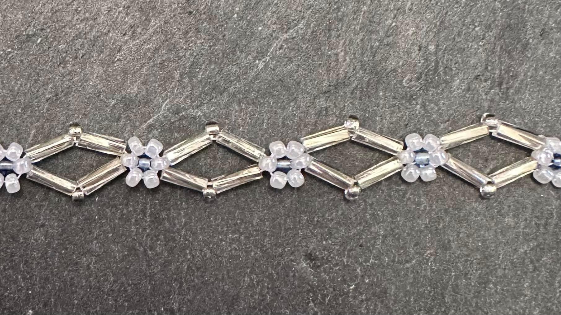 Five Daisy Bands Pattern 67. Beading Instructions PDF. Seed Bead Flower ...